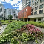 아파트 Luxusny Na 21 Poschodi S Parkovanim Zadarmo Ba 브라티슬라바