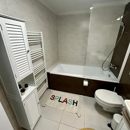 Luxusny Na 21 Poschodi S Parkovanim Zadarmo Ba * ברטיסלאבה