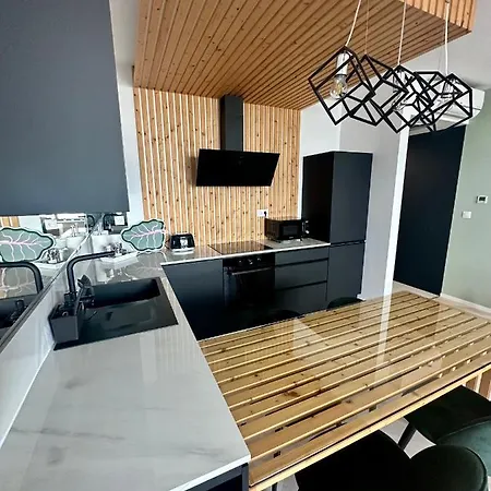 Luxusny Na 21 Poschodi S Parkovanim Zadarmo Ba * Bratislava