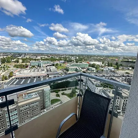 Apartmán Luxusny Na 21 Poschodi S Parkovanim Zadarmo Ba *