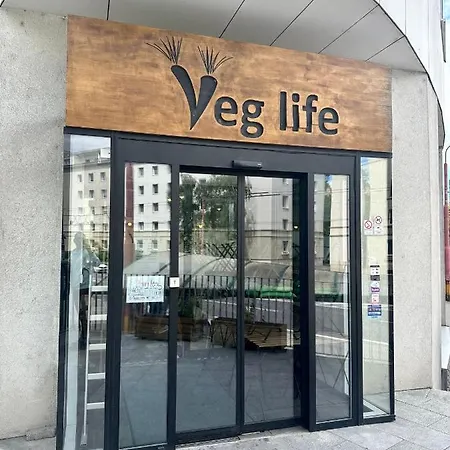 Luxusny Na 21 Poschodi S Parkovanim Zadarmo Ba Apartmán *